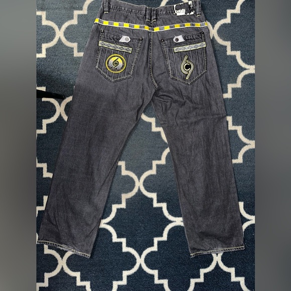 Embroidered COOGI Wide/Baggy Jeans - Picture 4 of 6